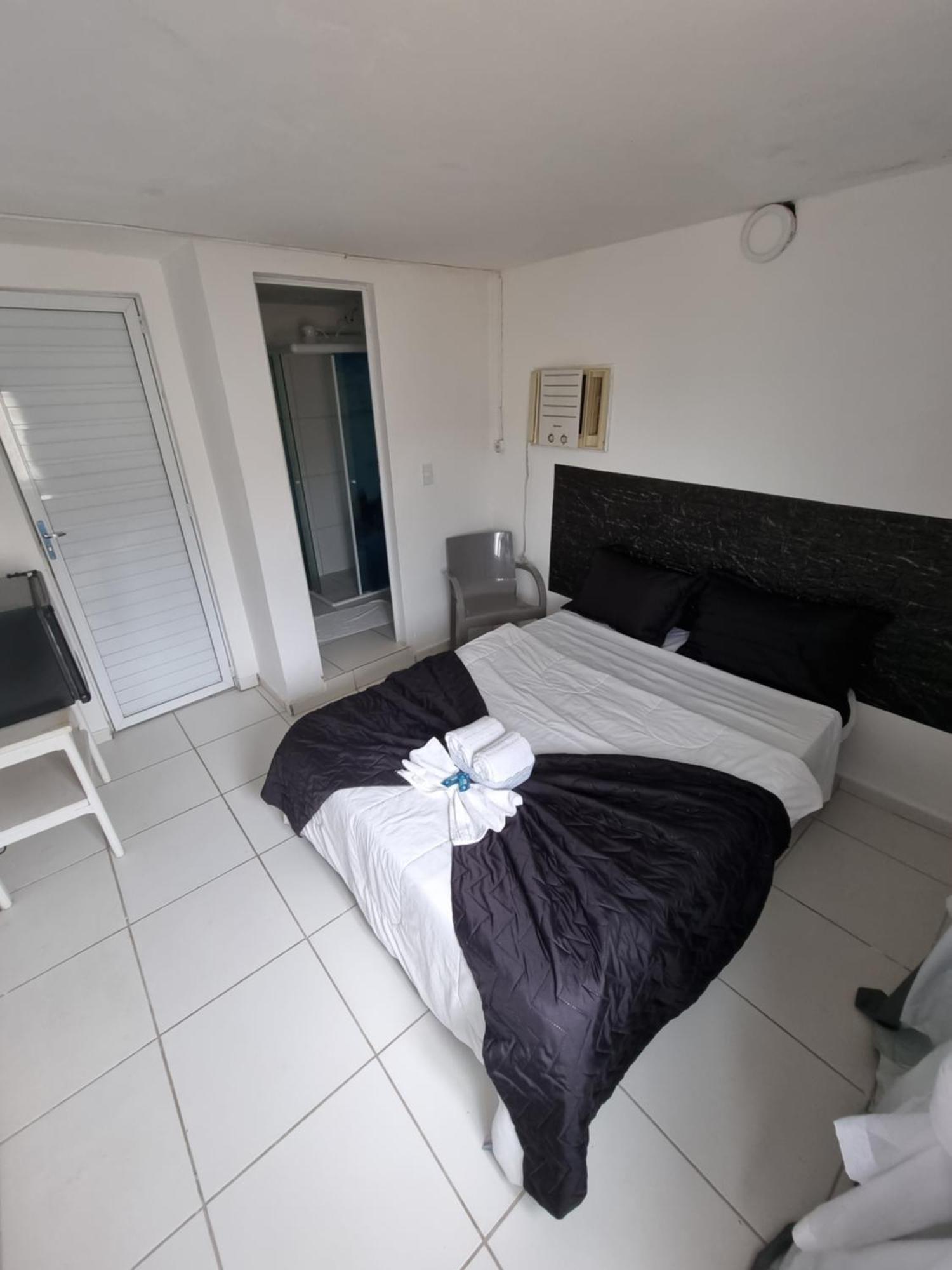 Hotel Seven